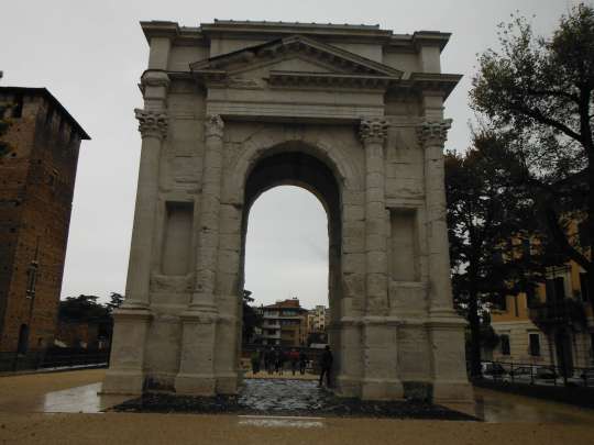 The Gavi Arch, built in the 1st century at the entrance to the city. Relocated close to the Arena in the last century.